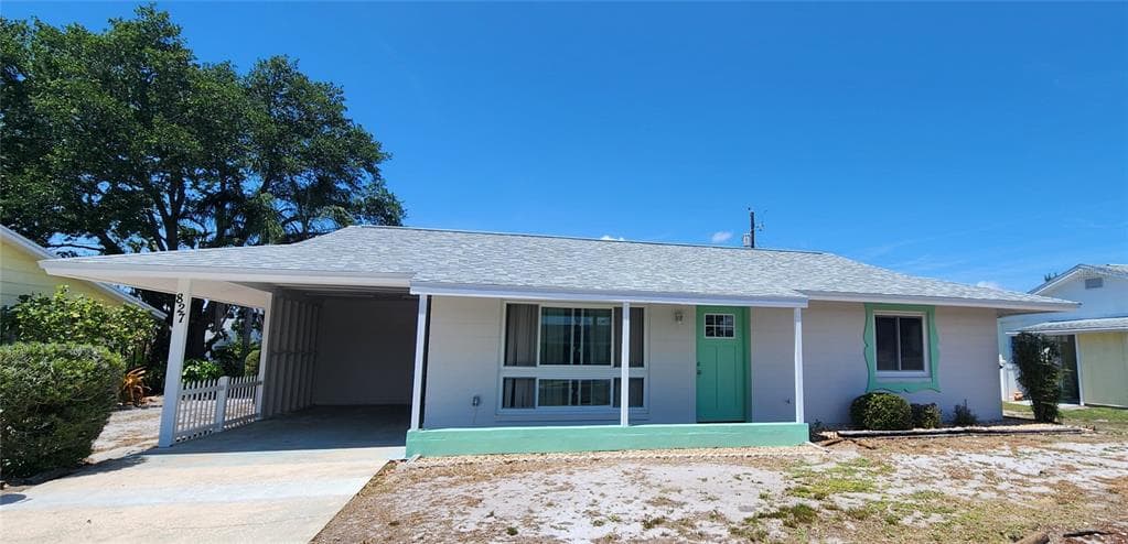 827 La Jolla Avenue, Sun City Center, FL, 33573