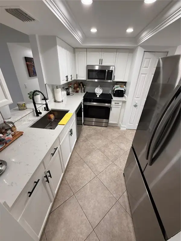 1020 NW 80th Avenue, Unit 104, Margate, FL, 33063