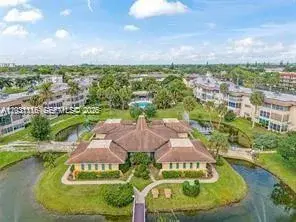 5021 W Oakland Park Boulevard, Unit 313, Lauderdale Lakes, FL, 33313