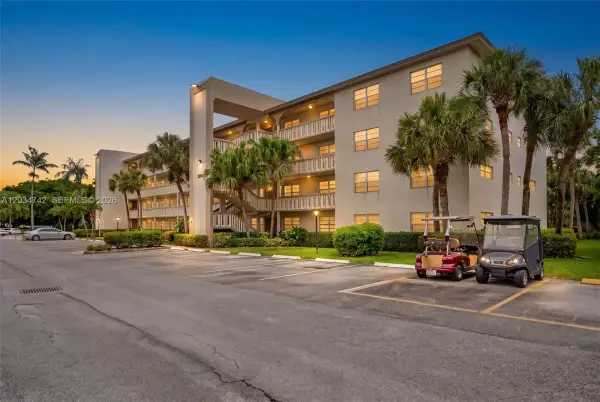 2401 Antigua Circle E3, Coconut Creek, FL 33066