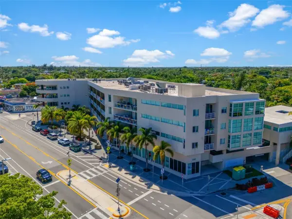 2301 Wilton Drive R207, Wilton Manors, FL 33305