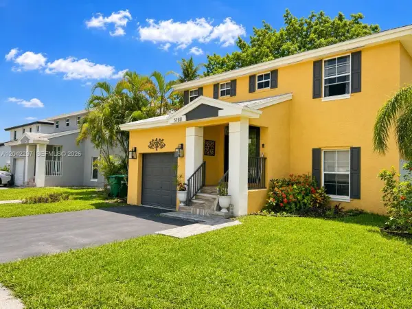 5788 Woodland Point Drive, Tamarac, FL 33319