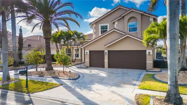 3240 SW 190th Avenue, Miramar, FL 33029