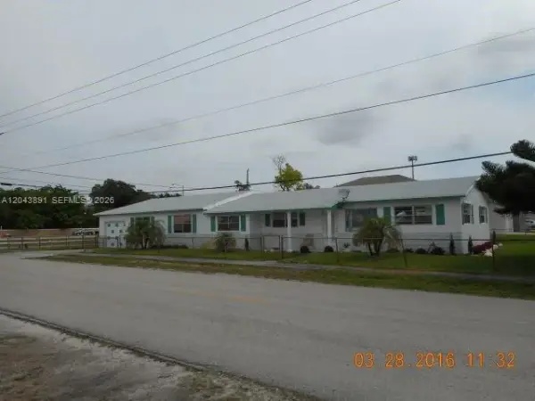 4351 SW 18th Street, West Park, FL 33023