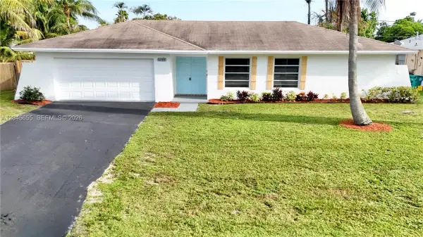 1154 SW 27th Avenue, Boynton Beach, FL 33426