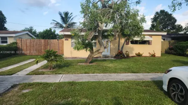 772 Gardenia Drive, Royal Palm Beach, FL 33411
