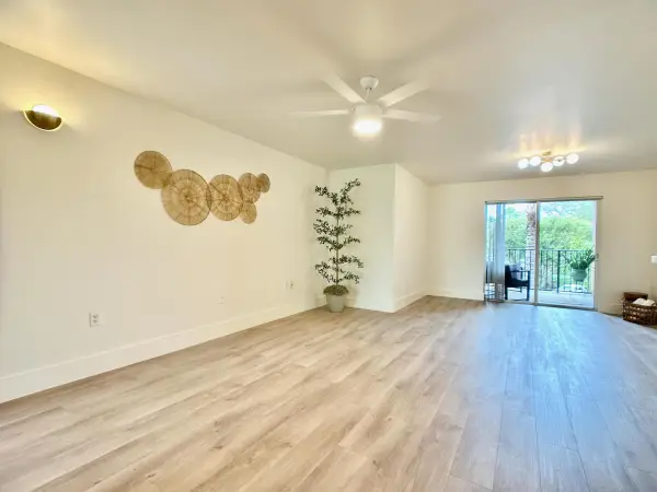 700 Scotia Drive 305, Hypoluxo, FL 33462