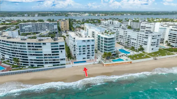 3580 S Ocean Boulevard 8b, South Palm Beach, FL 33480