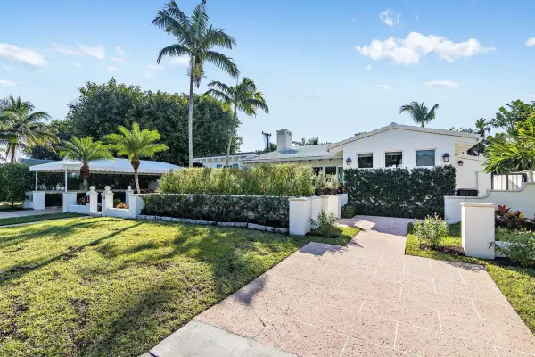 224 Churchill Road, West Palm Beach, FL 33405