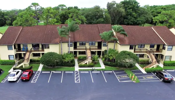 4691 Lucerne Lakes Blvd Boulevard E 206, Lake Worth, FL 33467