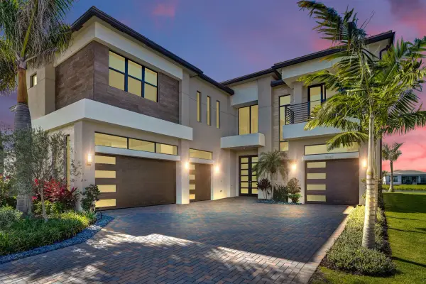 9547 Riverside Park Drive, Boca Raton, FL 33434