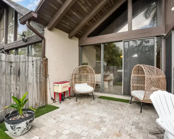 407 N University Drive, Plantation, FL 33324