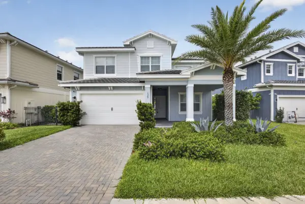 1349 Harvester Xing, Loxahatchee, FL 33470