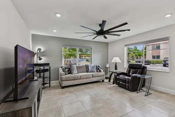 9 NE 19th Court C112, Wilton Manors, FL 33305