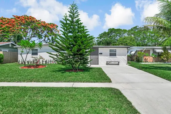 12063 Acapulco Avenue, Cabana Colony, FL 33410