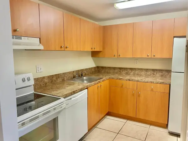 405 Executive Center Drive 208, West Palm Beach, FL 33401