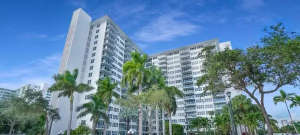 3300 NE 36th Street 822, Fort Lauderdale, FL 33308