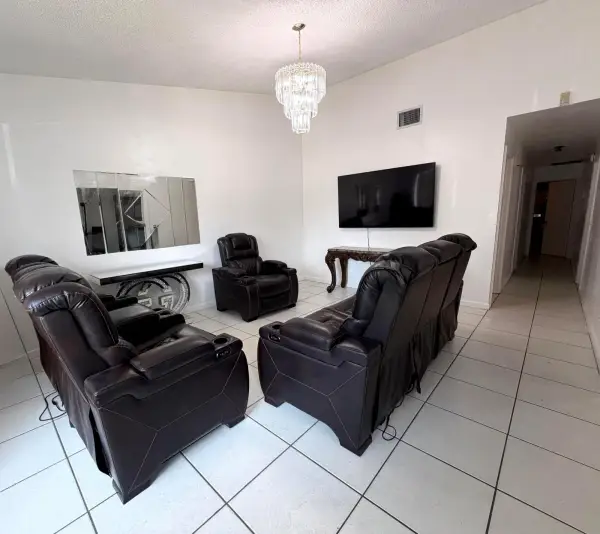 3768 Mil Lake Court, Greenacres, FL 33463