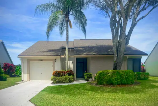 12142 Country Greens Boulevard, Boynton Beach, FL 33437