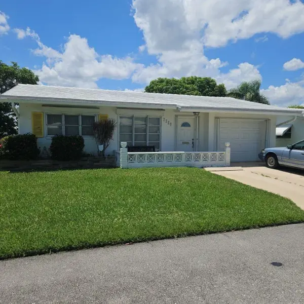 7105 NW 68th Avenue, Tamarac, FL 33321