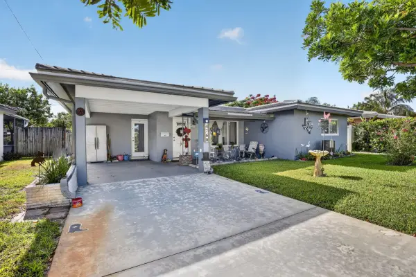 4760 NE 5th Avenue, Oakland Park, FL 33334