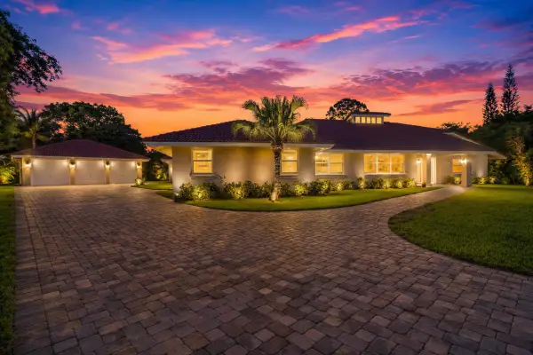22829 Horse Shoe Way, Boca Raton, FL 33428