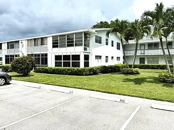 110 Markham F 110, Deerfield Beach, FL 33442