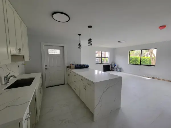 240 SW 7th Street 9, Boca Raton, FL 33432