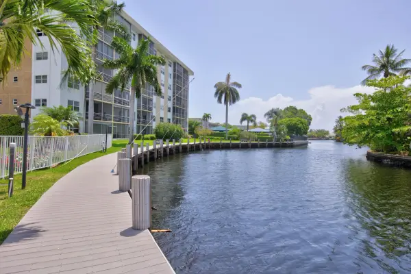 3010 NE 16th Avenue 502, Oakland Park, FL 33334