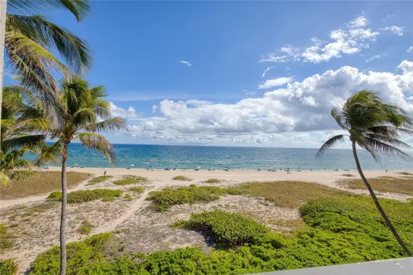 520 N Ocean Boulevard 13, Pompano Beach, FL 33062