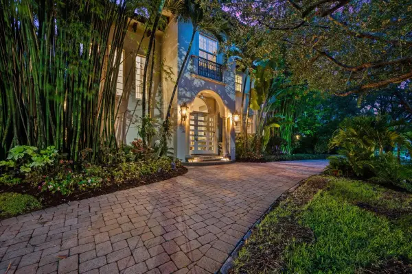4699 Gleneagles Drive, Boynton Beach, FL 33436