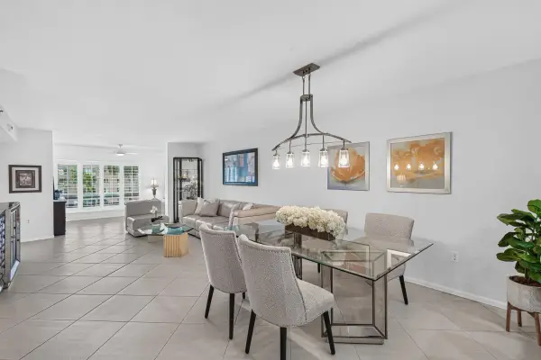12540 Majesty Circle 303, Boynton Beach, FL 33437