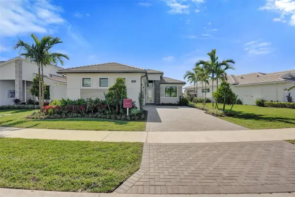 14068 Bastille Street, Palm Beach Gardens, FL 33412