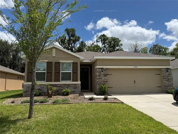 12374 Eastpointe Drive, Dade City, FL, 33525