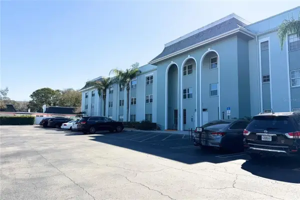 701 Poinsettia Road, Unit 340, Belleair, FL, 33756