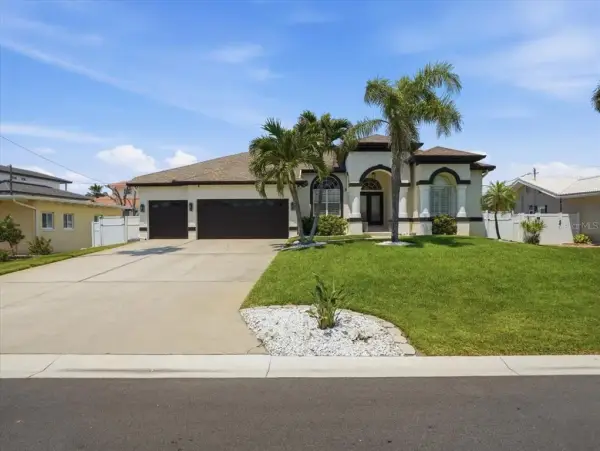 109 16th Street, Belleair Beach, FL, 33786