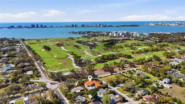 303 Sunny Lane, Belleair, FL, 33756