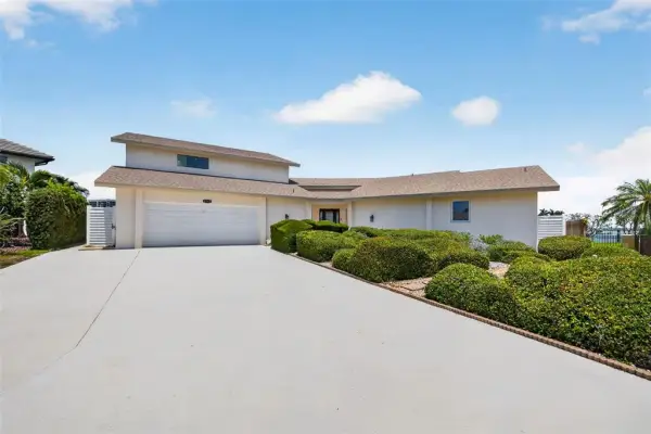 3111 Wedgewood Drive, Belleair Beach, FL, 33786