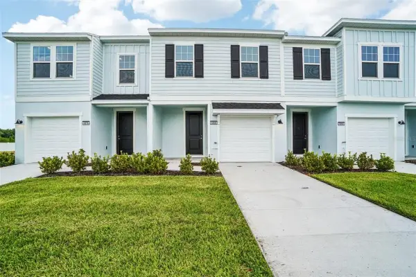 6868 Holcombe Down Drive, Zephyrhills, FL, 33541