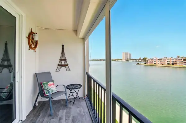 7625 Sun Island Drive S, Unit 304, South Pasadena, FL, 33707