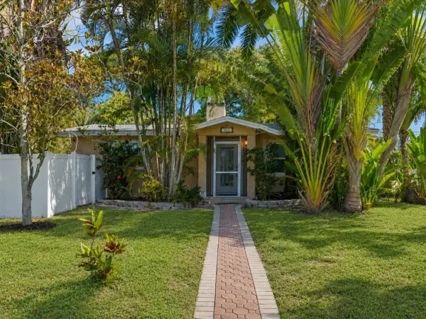 502 Florida Boulevard, Crystal Beach, FL, 34681