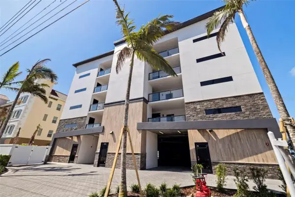 14048 Gulf Boulevard, Unit 302, Madeira Beach, FL, 33708
