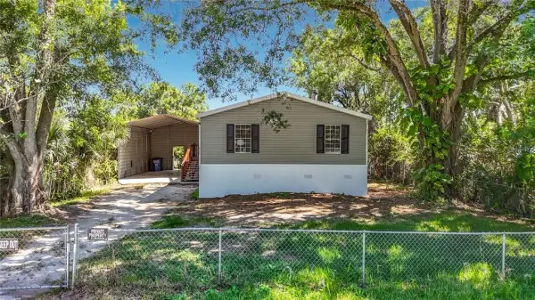 6106 Nundy Avenue, Gibsonton, FL, 33534