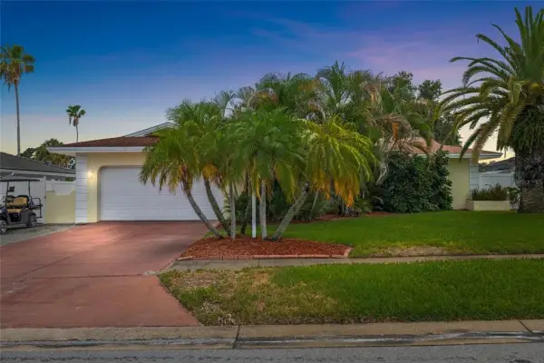 1070 Mccarty Street, Dunedin, FL, 34698