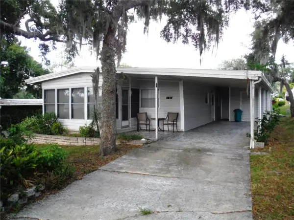 37 Honey Bear Court, Unit 54, Safety Harbor, FL, 34695