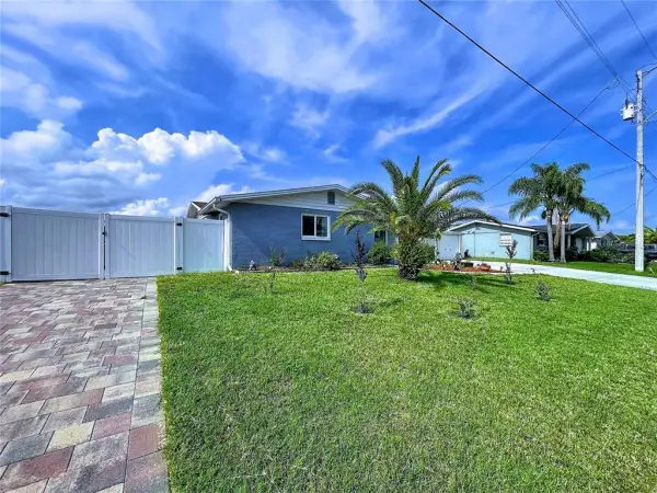 6536 Leeside Isle, Hudson, FL, 34667