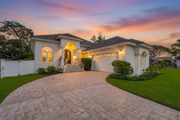815 59th Avenue NE, St Petersburg, FL, 33703