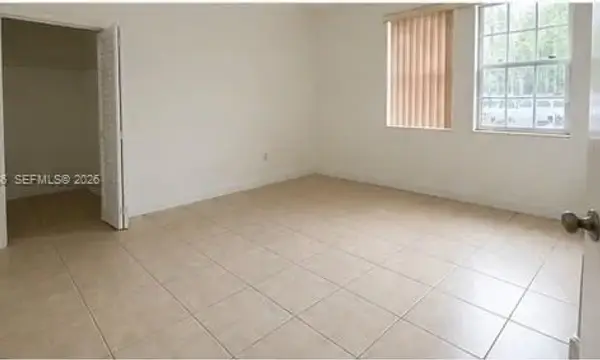 Address Withheld, Royal Palm Beach, FL 33414