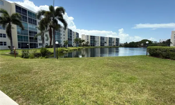 Address Withheld, Dania Beach, FL 33004