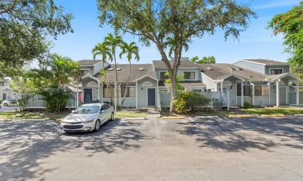 Address Withheld, North Lauderdale, FL 33068